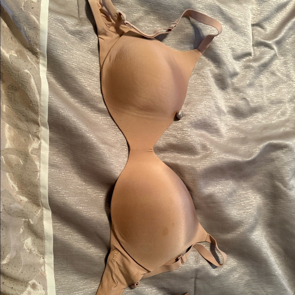 Skims bra